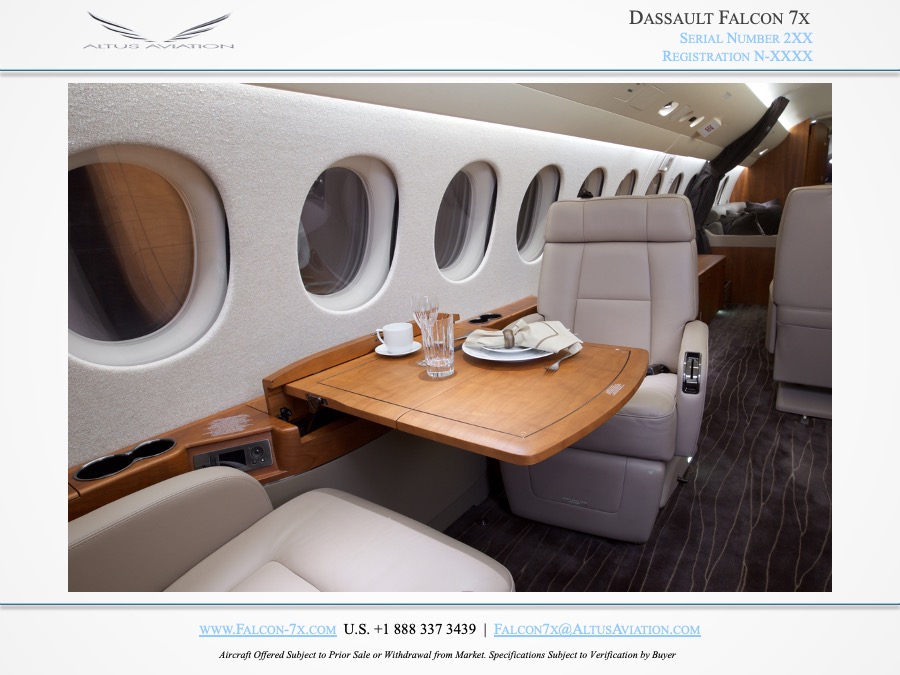 Dassault Falcon 7x Specification P5