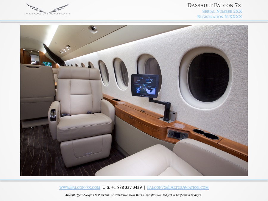 Dassault Falcon 7x Specification P6